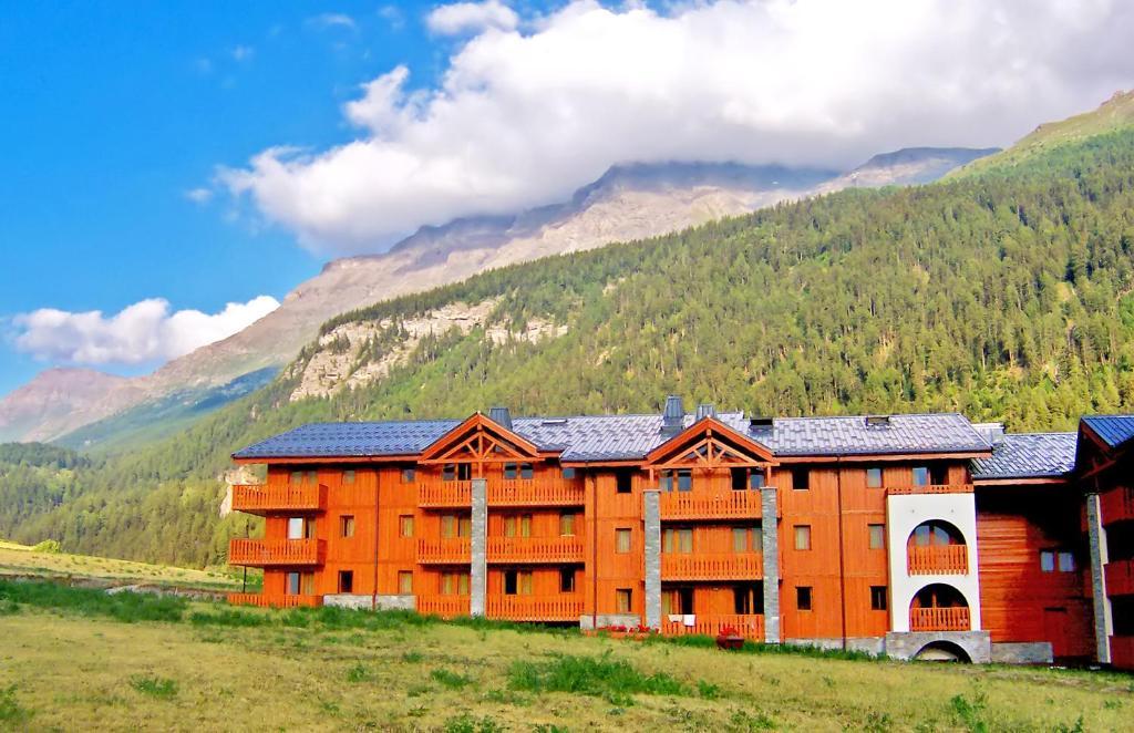 Residence Les Balcons De Val Cenis Le Haut Lanslevillard Exteriér fotografie